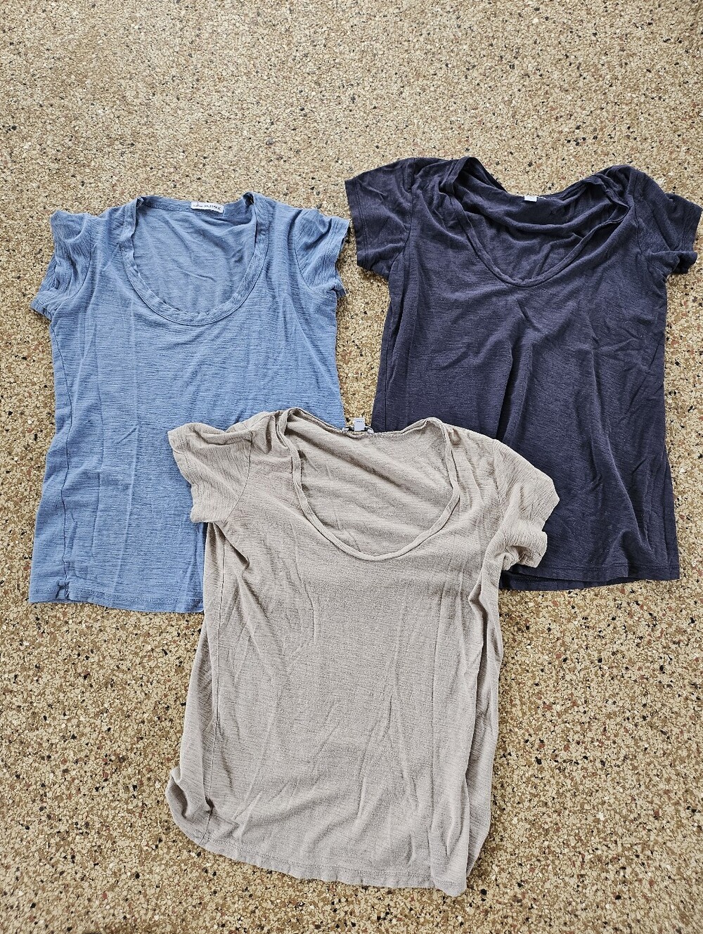 Lot Of 3 Standard James Perse Cotton Well Worn Soft Cotton T-shirts Size 1 & 2